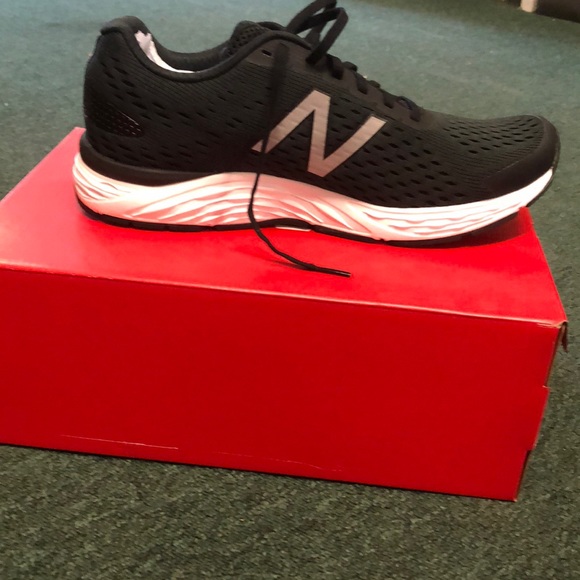 New Balance M680’s - Picture 4 of 4